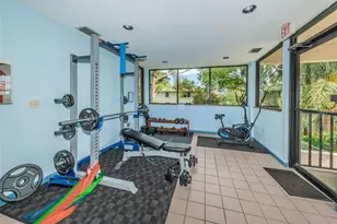 300 S Florida Ave, Tarpon Springs, FL 34689 - Photo 32