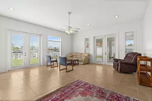 710 116th Ave, Treasure Island, FL 33706 - Photo 30