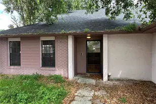 1402 Shell Flower Dr, Brandon, FL 33511 - Photo 4