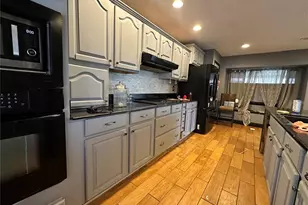 1402 Shell Flower Dr, Brandon, FL 33511 - Photo 12