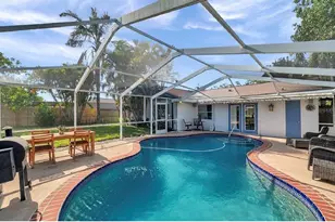 2873 Sarah Dr, Clearwater, FL 33759 - Photo 32