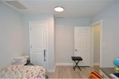 2852 60th Avenue N, Saint Petersburg, FL 33714 - Photo 18