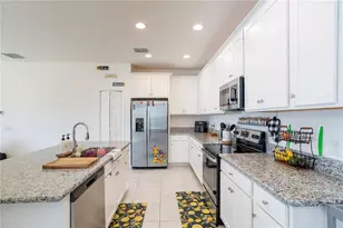 37860 Beacon Brick Dr, Zephyrhills, FL 33540 - Photo 12