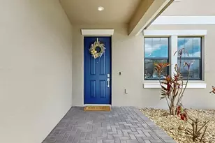 13256 Wildflower Meadow Dr, Riverview, FL 33579 - Photo 4