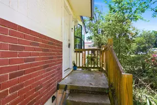 985 Cedarwood Ave, Dunedin, FL 34698 - Photo 4