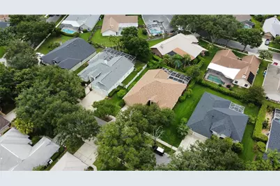 8731 Tantallon Circle, Tampa, FL 33647 - Photo 10