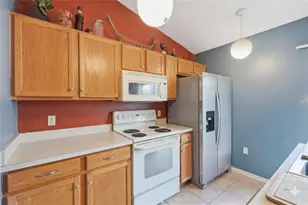 6405 Tabogi Trail, Wesley Chapel, FL 33545 - Photo 10