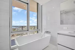 400 Central Ave, Saint Petersburg, FL 33701 - Photo 42