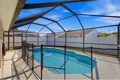 32042 Cypress Valley Drive, Wesley Chapel, FL 33545 - Photo 2