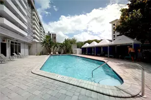470 3rd St S, Saint Petersburg, FL 33701 - Photo 22