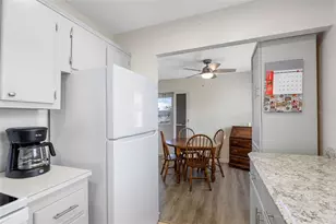 1801 Bedford Ln, Sun City Center, FL 33573 - Photo 30