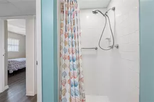 1801 Bedford Ln, Sun City Center, FL 33573 - Photo 14