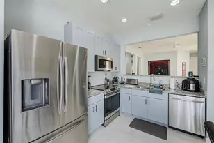 12136 Tree Haven Ave, Gibsonton, FL 33534 - Photo 12