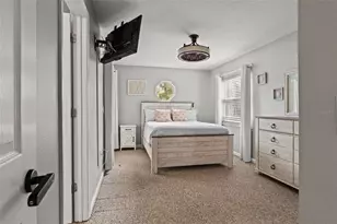 18420 Hancock Bluff Rd, Dade City, FL 33523 - Photo 28