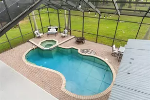 18420 Hancock Bluff Rd, Dade City, FL 33523 - Photo 6