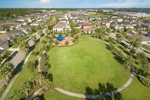 11130 Spring Point Cir, Riverview, FL 33579 - Photo 56