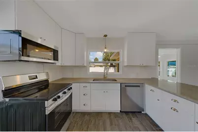 315 82nd Avenue, Saint Pete Beach, FL 33706 - Photo 12