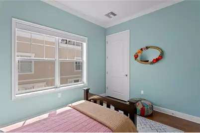 412 Regent Lane N, Saint Petersburg, FL 33701 - Photo 36