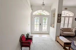 18027 Palm Breeze Dr, Tampa, FL 33647 - Photo 2