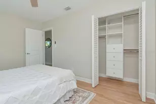 5132 Oxford Ave N, Saint Petersburg, FL 33710 - Photo 8