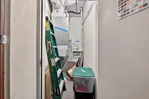 200 4th Ave S, Saint Petersburg, FL 33701 - Photo 40