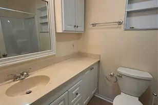 128 2nd Ave SW, Largo, FL 33770 - Photo 22