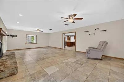 2701 Brandon View Drive, Brandon, FL 33511 - Photo 22