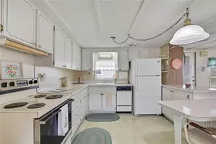 37 William Penn Way, Palm Harbor, FL 34684 - Photo 8