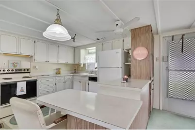 37 William Penn Way #13, Palm Harbor, FL 34684 - Photo 10