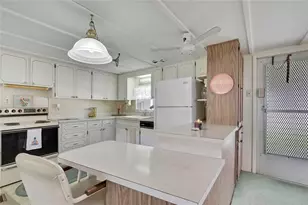 37 William Penn Way, Palm Harbor, FL 34684 - Photo 10