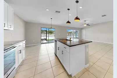 13041 Majestic Garden Lane, Riverview, FL 33579 - Photo 12