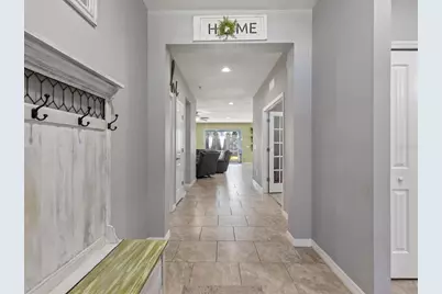 445 Bahama Grande Boulevard, Apollo Beach, FL 33572 - Photo 4