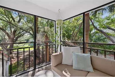 492 Santa Cruz Place NE #E, Saint Petersburg, FL 33703 - Photo 20