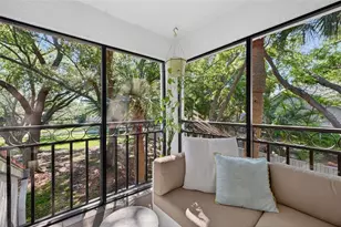492 Santa Cruz Pl NE, Saint Petersburg, FL 33703 - Photo 20