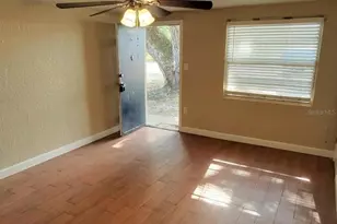 37221 Marlu Ln, Dade City, FL 33525 - Photo 4