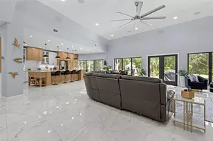161 W Chase St, Hernando, FL 34442 - Photo 10