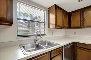 1006 Hammock Pine Blvd, Clearwater, FL 33761 - Photo 8