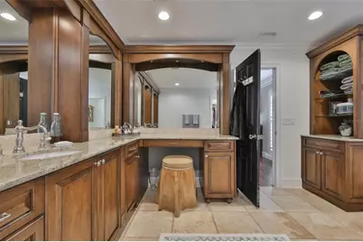 119 Hickory Creek Boulevard, Brandon, FL 33511 - Photo 34