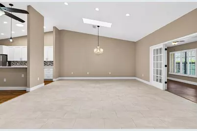 6535 Brentwood Drive, Zephyrhills, FL 33542 - Photo 10