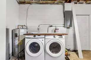 8043 124th St, Seminole, FL 33772 - Photo 54