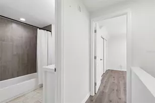 8043 124th St, Seminole, FL 33772 - Photo 44