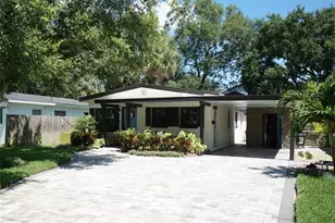 3205 W Ballast Point Blvd, Tampa, FL 33611 - Photo 1