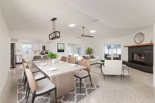 2107 Dolphin Blvd S, Saint Petersburg, FL 33707 - Photo 2