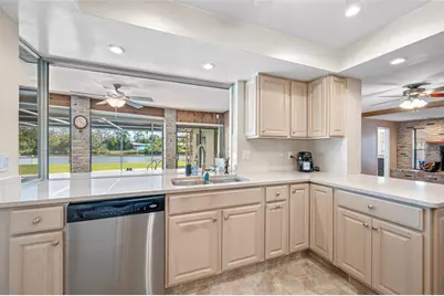 2515 Desoto Way S, Saint Petersburg, FL 33712 - Photo 30