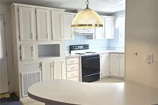 1001 Starkey Rd, Largo, FL 33771 - Photo 10