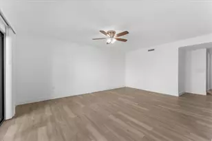 11566 7th Ln N, Saint Petersburg, FL 33716 - Photo 8