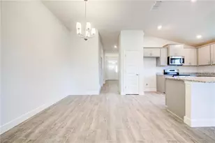 12976 Kent Bradley St, Dade City, FL 33525 - Photo 12