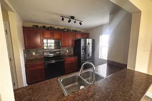 3460 Castle Stone Ct, Valrico, FL 33594 - Photo 8