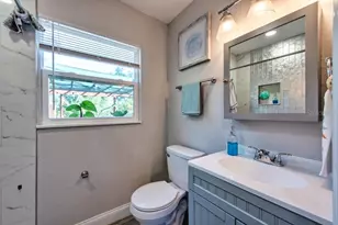 1325 54th Ave N, Saint Petersburg, FL 33703 - Photo 18