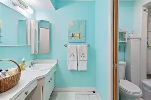 4351 Tahitian Gardens Cir, Holiday, FL 34691 - Photo 8